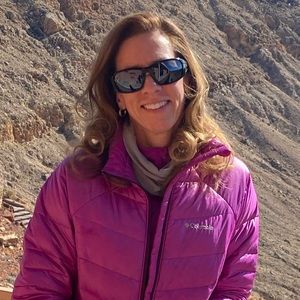 Meet your Posher, Stephanie